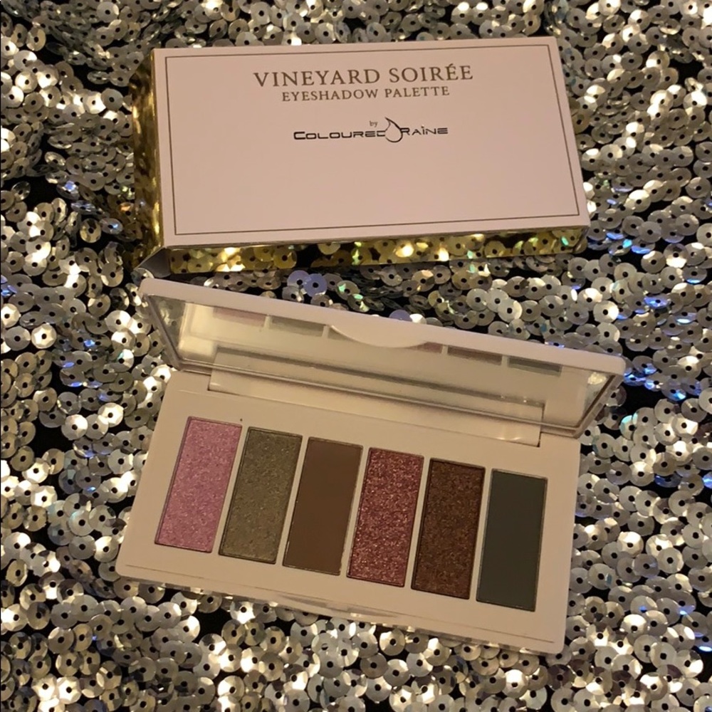 🌈2/30🌈COLOURED RAINE COSMETICS Eyeshadow Palette